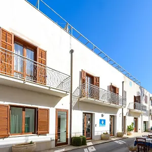 https://la-conchiglia-sul-mare.sicilyhotelsitaly.net